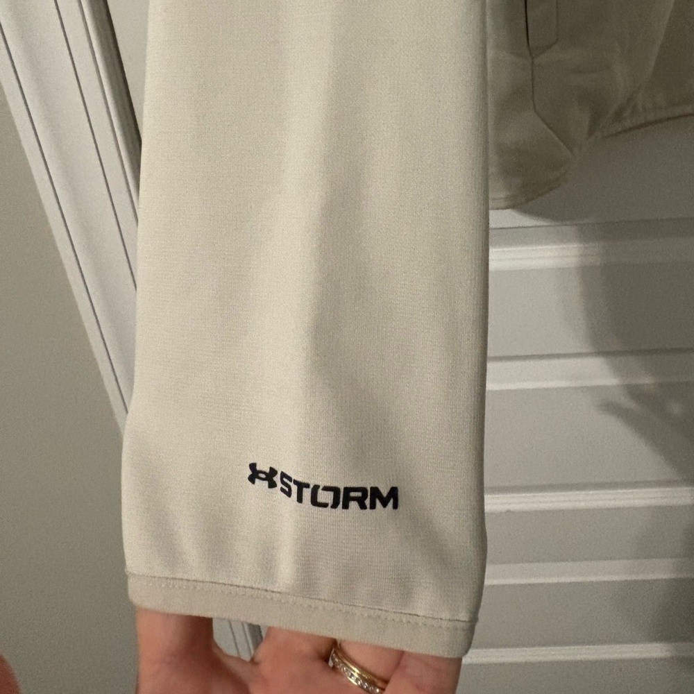 Under Armour Quarterzip - Picture 6 of 7